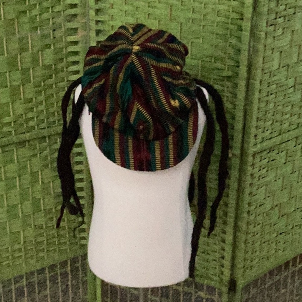🇯🇲 Cool Rastafarian Cap With Fun Fake Hair Attached From Jamaica 🇯🇲 Islands 🇯🇲